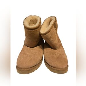UGG Tan boots genuine sheep skin mid calf pre loved size 10